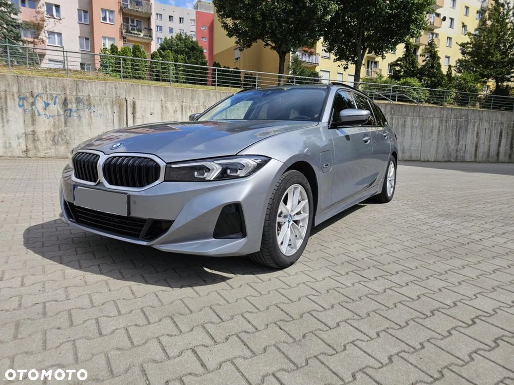 BMW Seria 3 ver-320e-phev - 2