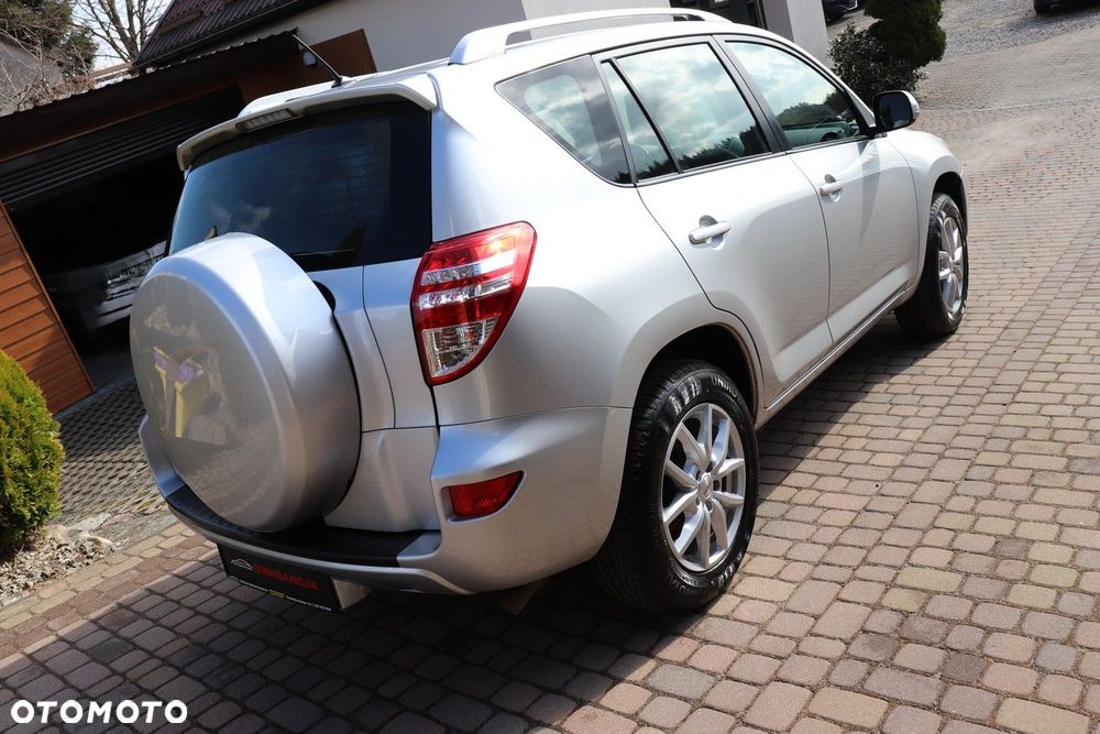 Toyota RAV4 2.0 4x2 - 26