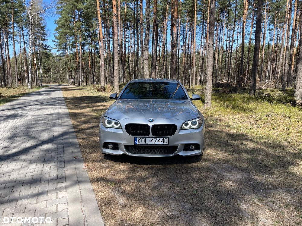 BMW Seria 5 520i M Sport Edition - 1