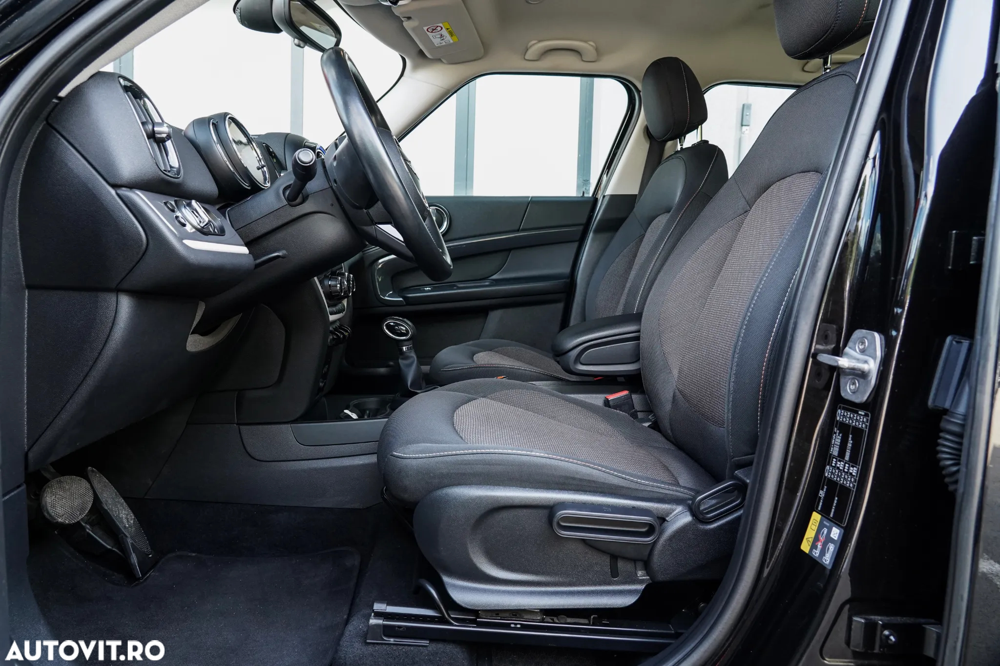 Mini Countryman Cooper S E ALL4 AT - 8