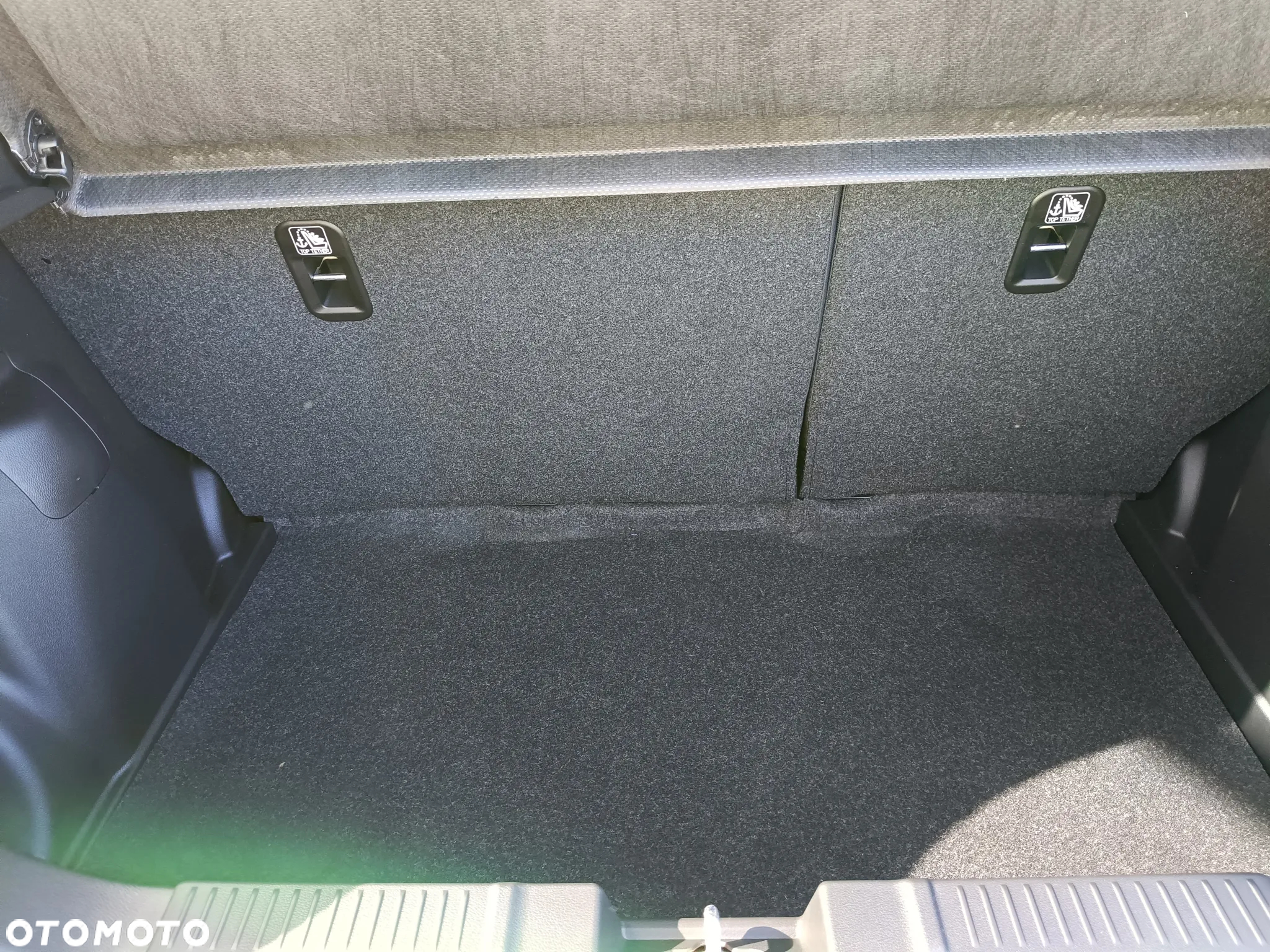 Suzuki Swift 1.2 Dualjet SHVS Premium Plus CVT - 13