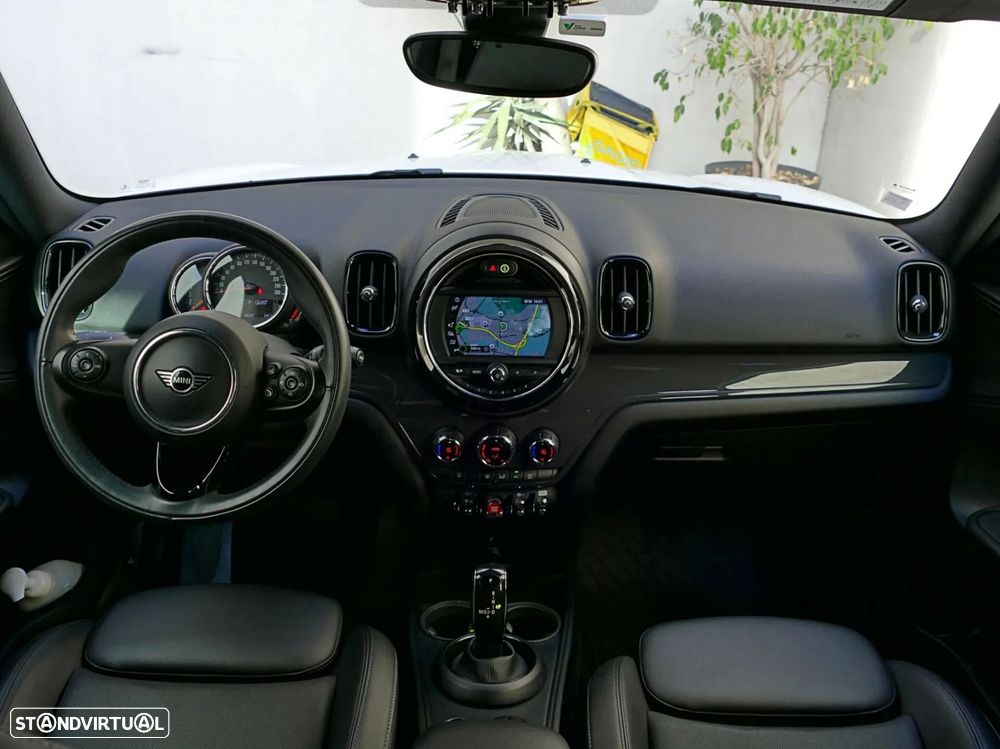 MINI Countryman One D Auto - 10