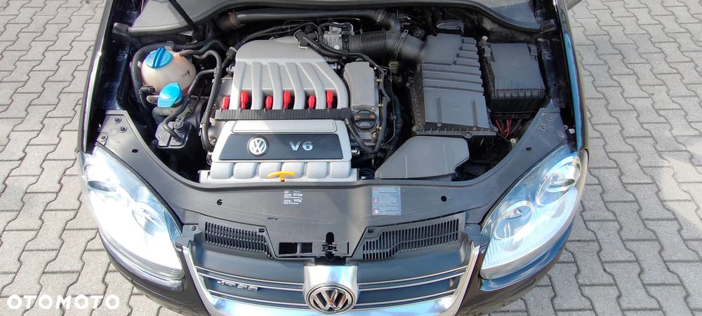 Volkswagen Golf R32 4Motion DSG - 16