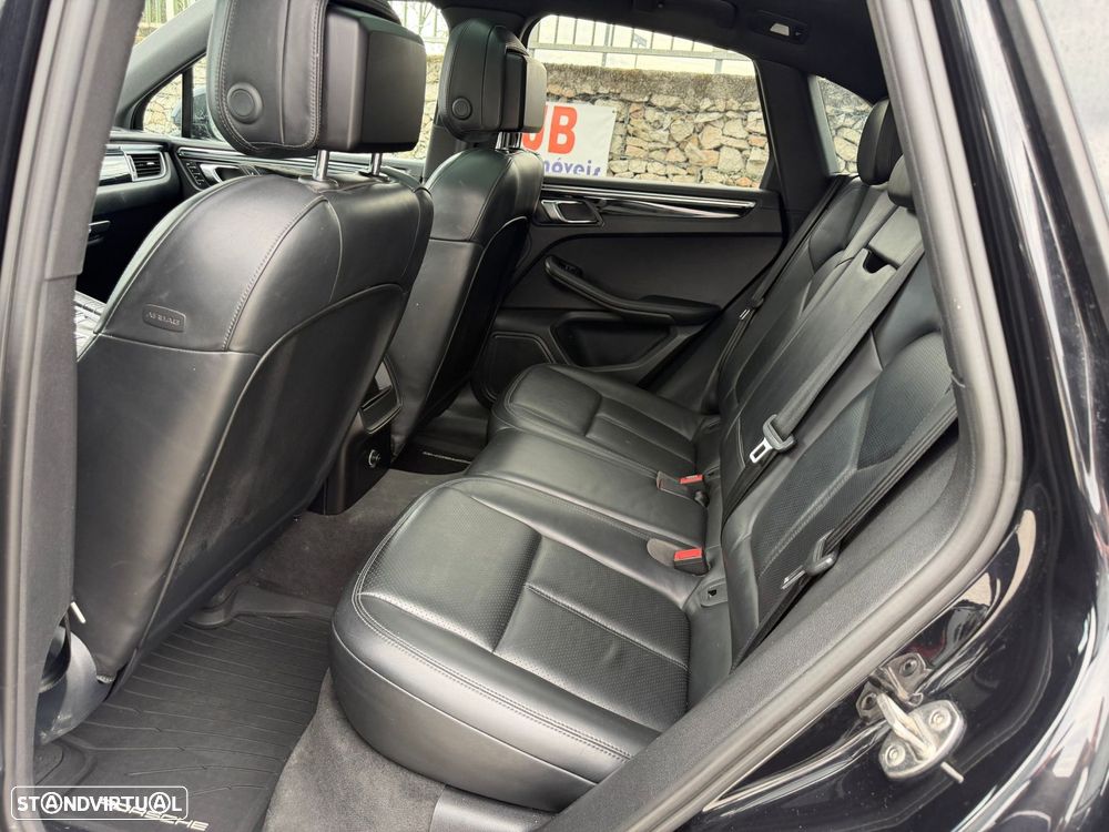 Porsche Macan S - 13