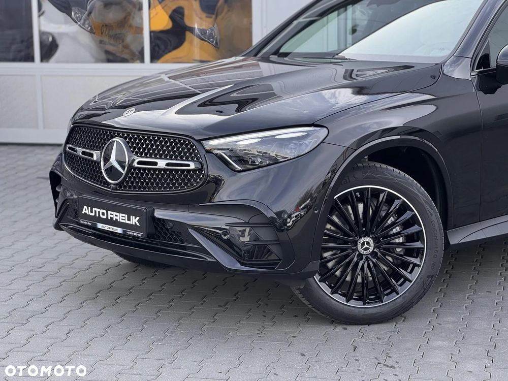 Mercedes-Benz GLC 220 d 4Matic 9G-TRONIC AMG Line Advanced - 4