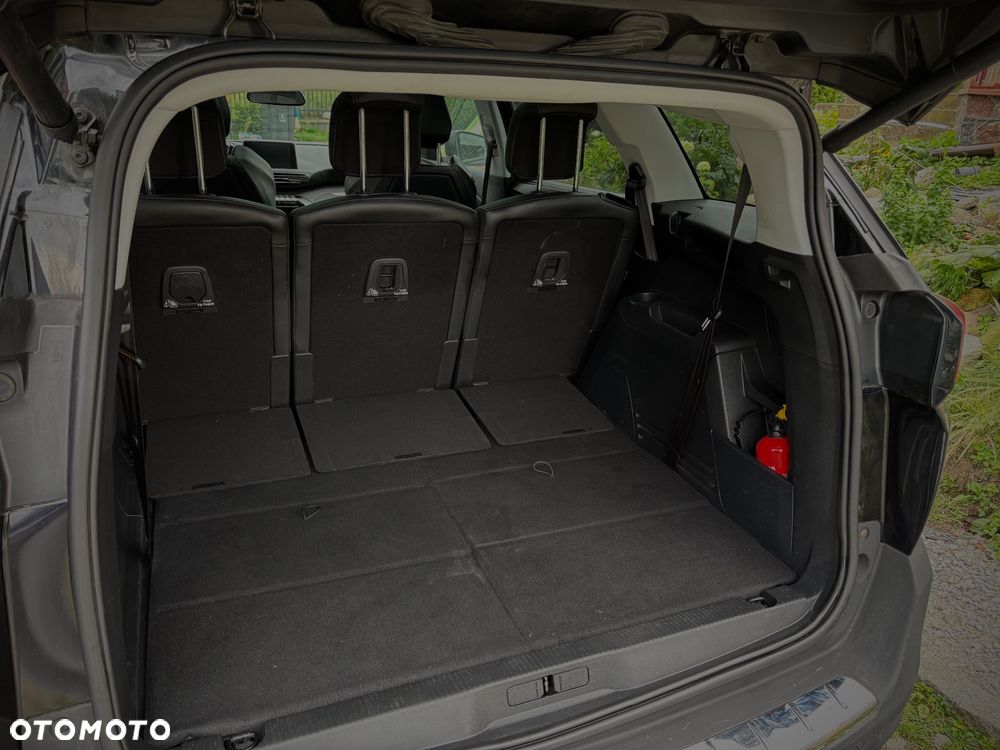 Peugeot 5008 1.5 BlueHDi Allure S&S EAT8 - 29