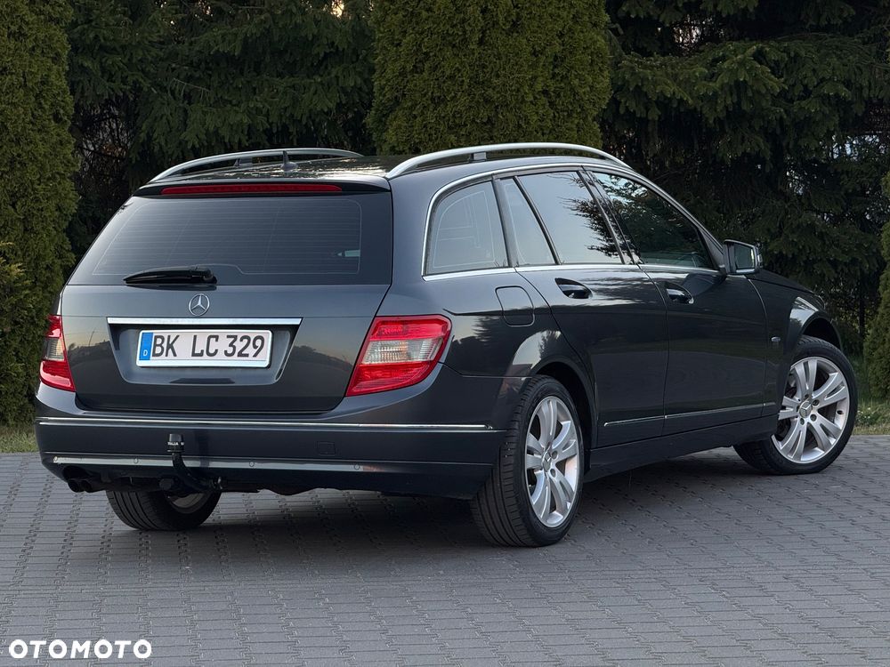 Mercedes-Benz Klasa C 180 BlueEFFICIENCY Avantgarde - 16