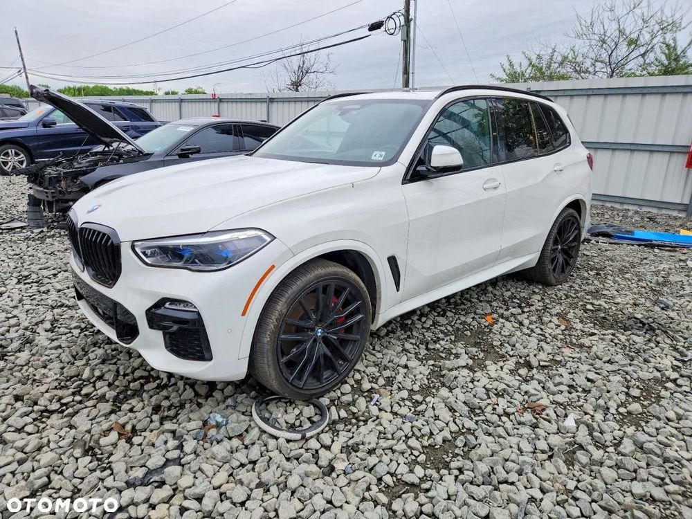 BMW X5 2021 photo 2