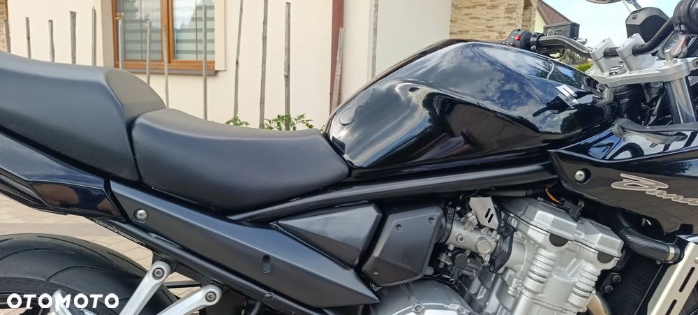 Suzuki Bandit - 25