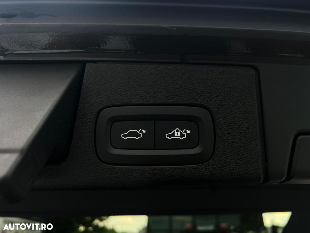 Volvo XC 60 - 12