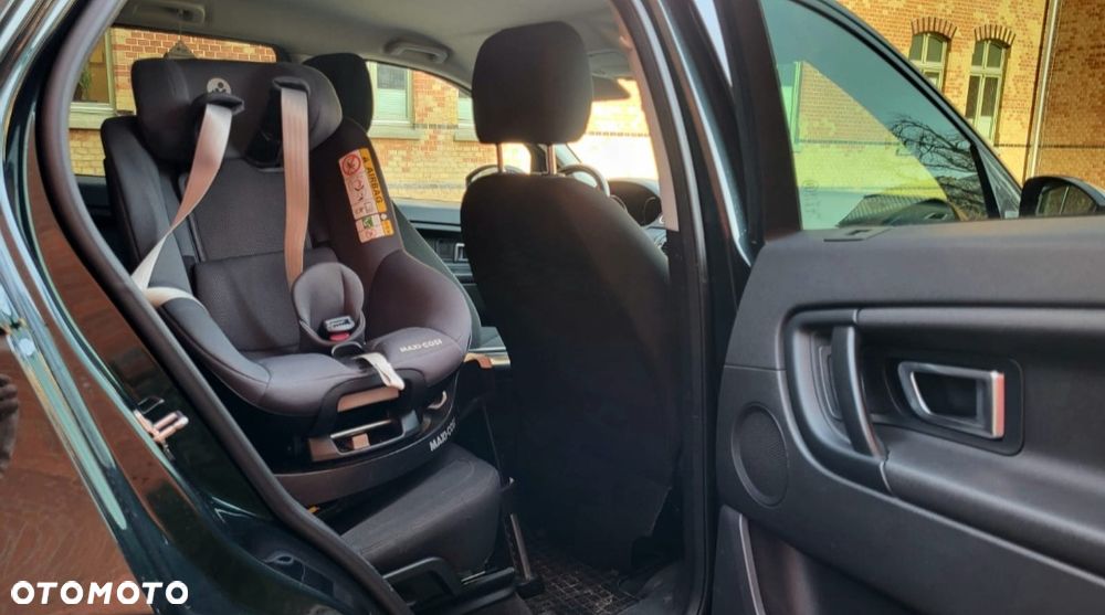 Land Rover Discovery Sport TD4 Dynamic - 8