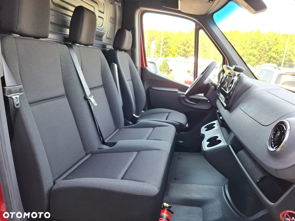 Mercedes-Benz Sprinter 317 CDI Furgon PRO długi 4325 mm L3H2 - 20