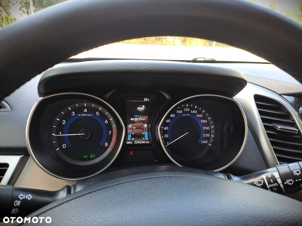 Hyundai i30 1.6 Style - 21