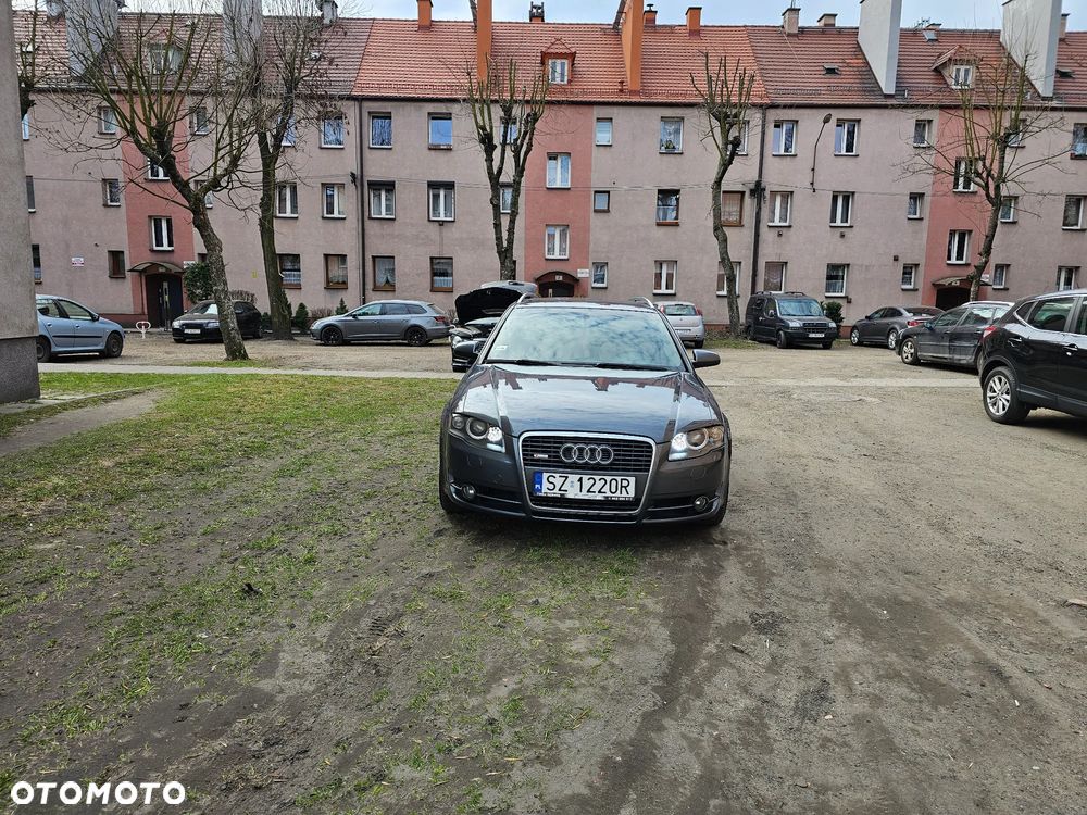 Audi A4 Avant 2.0 T FSI quattro - 5
