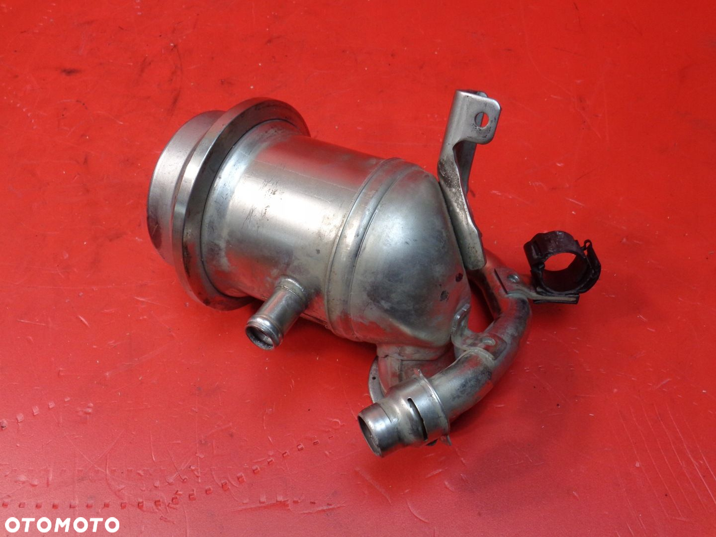 Chłodnica spalin EGR VW Seat Skoda 1.4 TDI CUS 2015r 04B131512D - 2