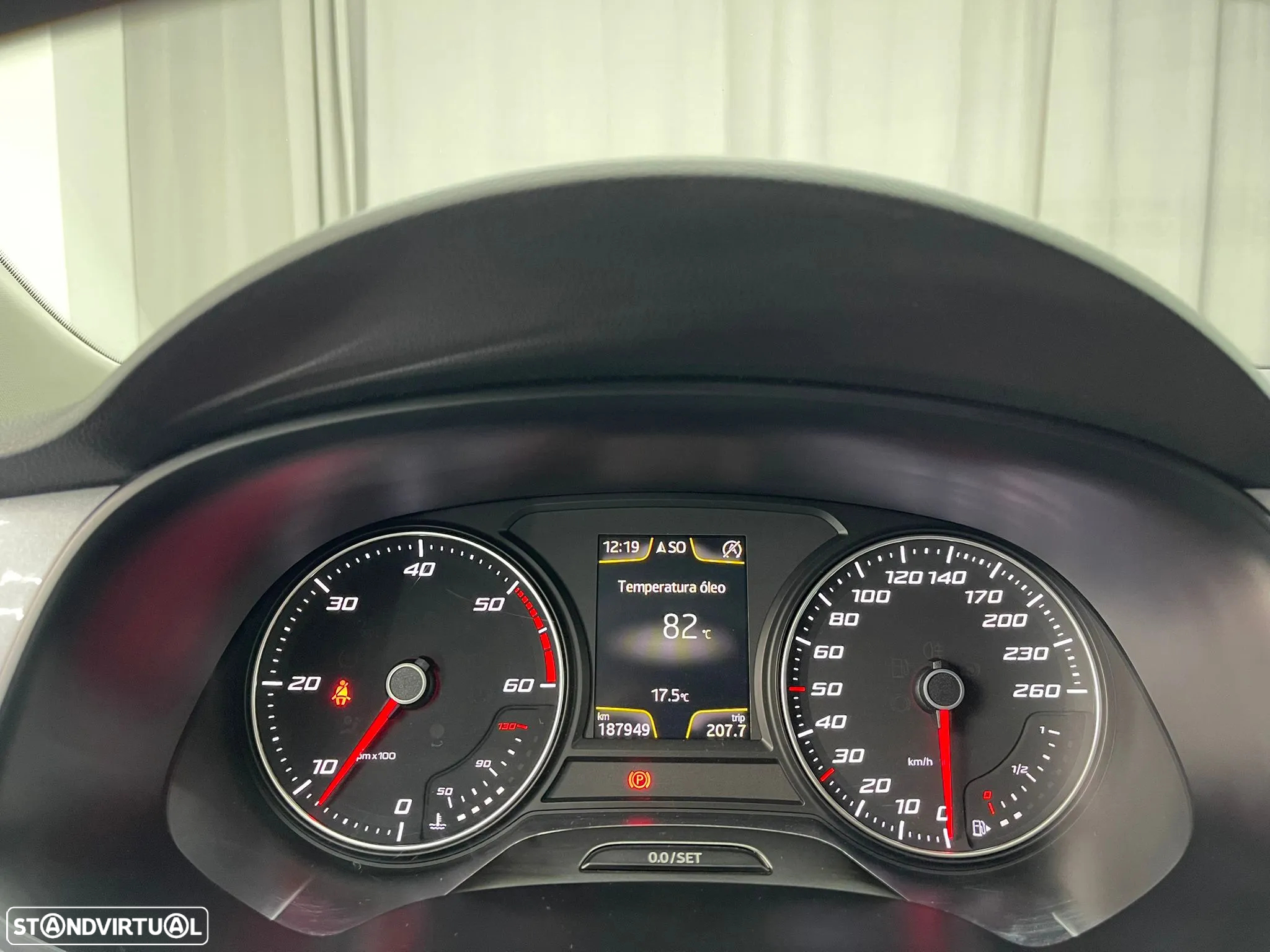 SEAT Leon ST 2.0 TDI S&S FR - 21