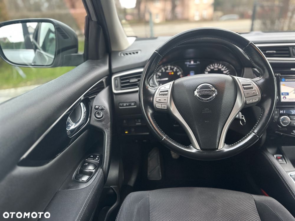 Nissan Qashqai - 12