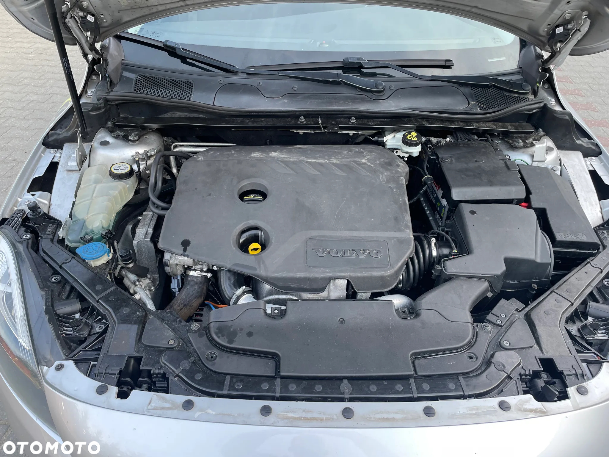 Volvo V40 D2 Momentum - 28