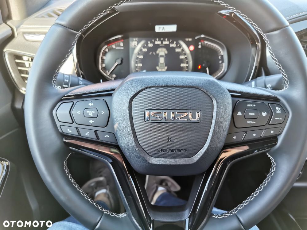 Isuzu D-Max 1.9 DC LSE - 15