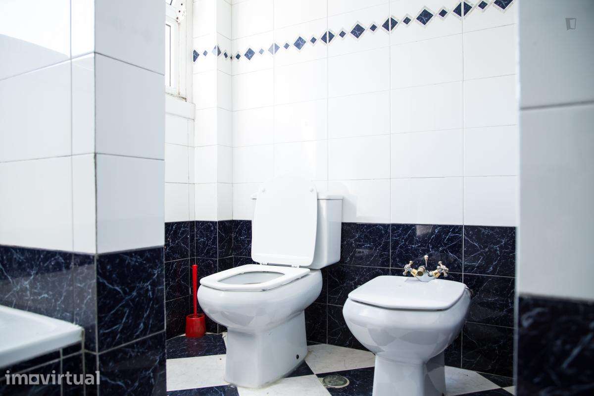 Quarto - localizado em Alvalade Lisbon - Grande imagem: 2/17
