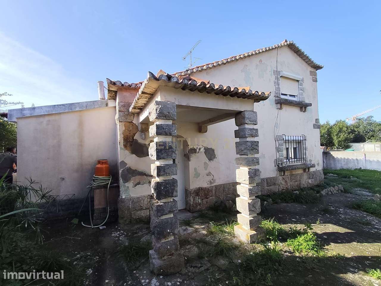 Moradia para remodelação total - Grande imagem: 5/27