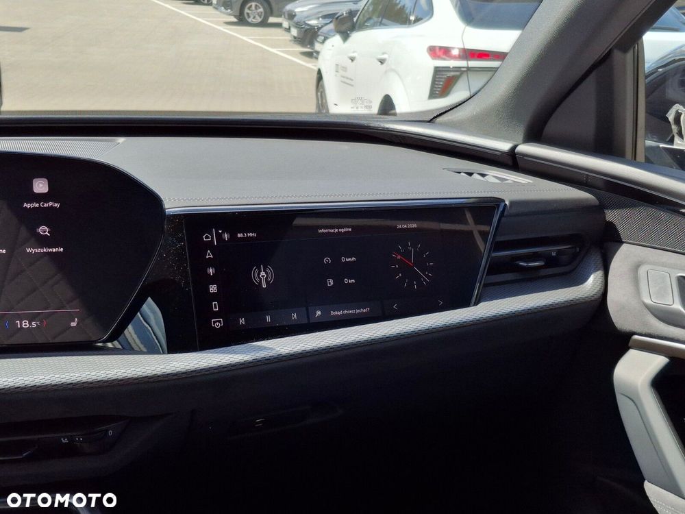 Audi Q5 Sportback - 16