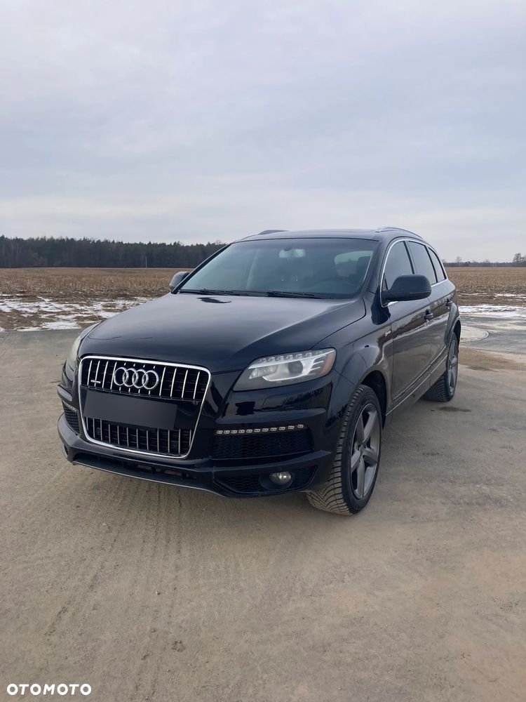 Audi Q7 - 1