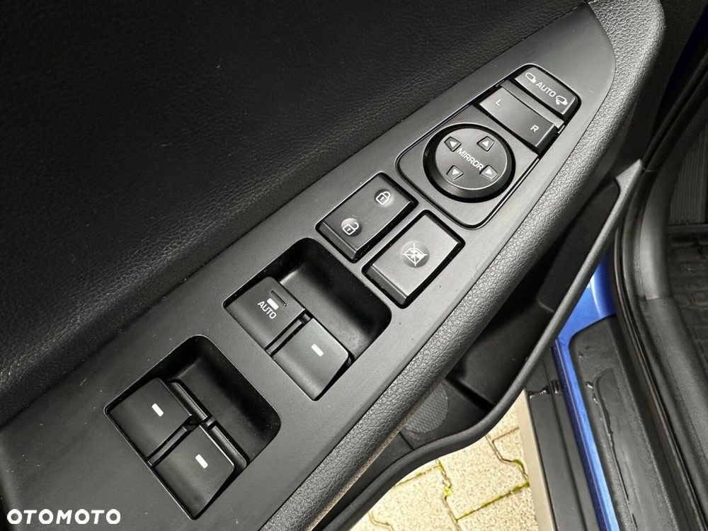 Hyundai Tucson 1.7 CRDI BlueDrive GO Plus 2WD DCT - 19