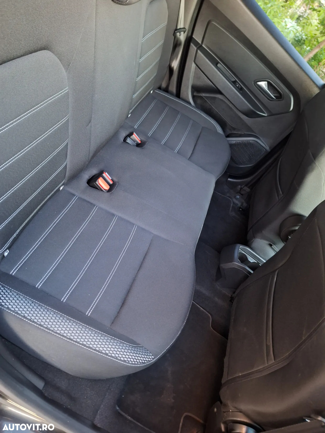 Dacia Duster 1.5 Blue dCi 4WD Prestige - 6