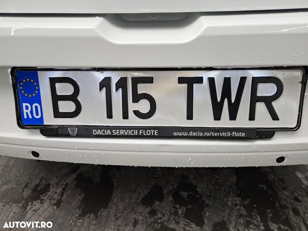 Dacia Logan TCe 90 MT6 Prestige - 5