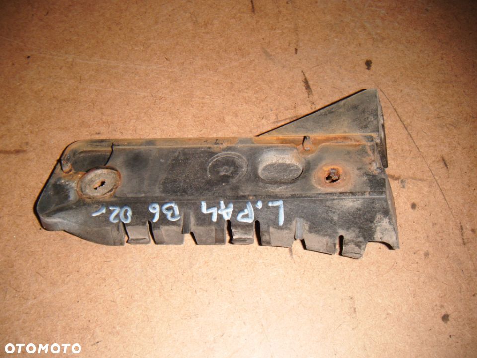audi a4 b6 03rślizg zderzaka lewy przód - 1