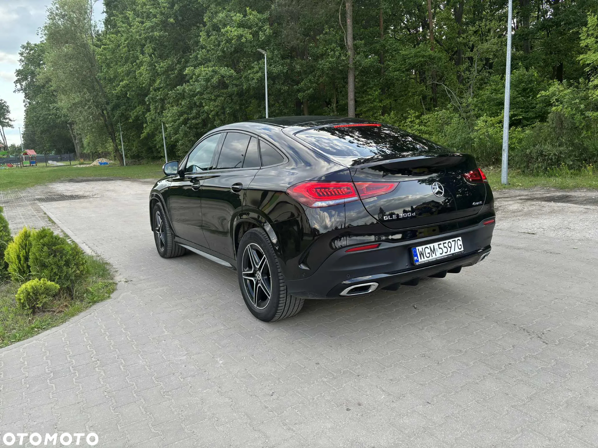 Mercedes-Benz GLE - 25
