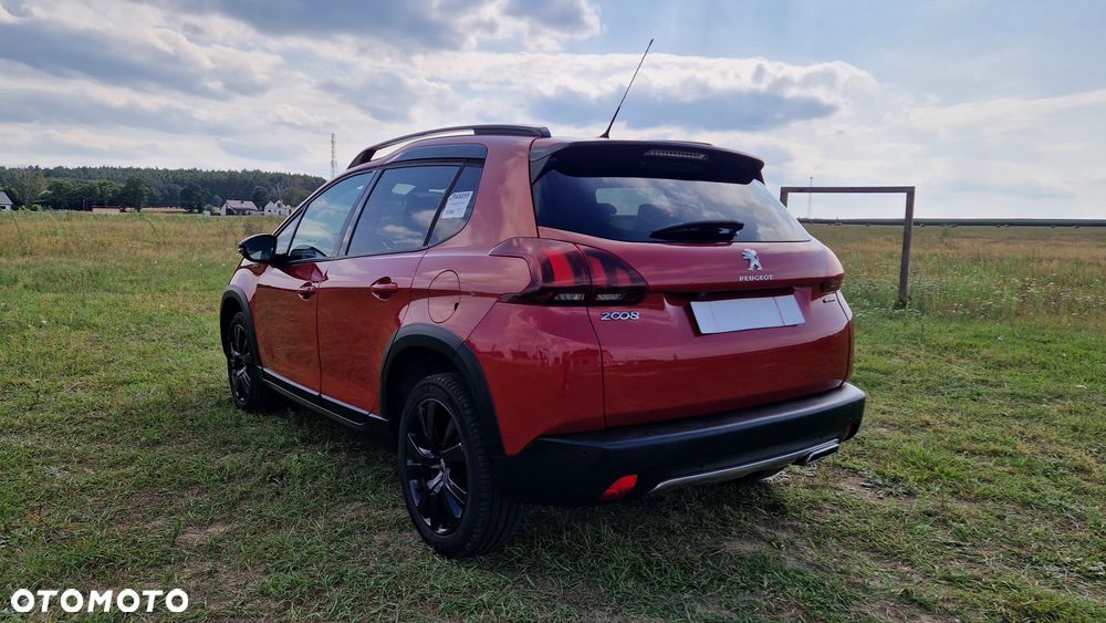 Peugeot 2008 PureTech 110 Stop&Start GT-Line Edition - 4
