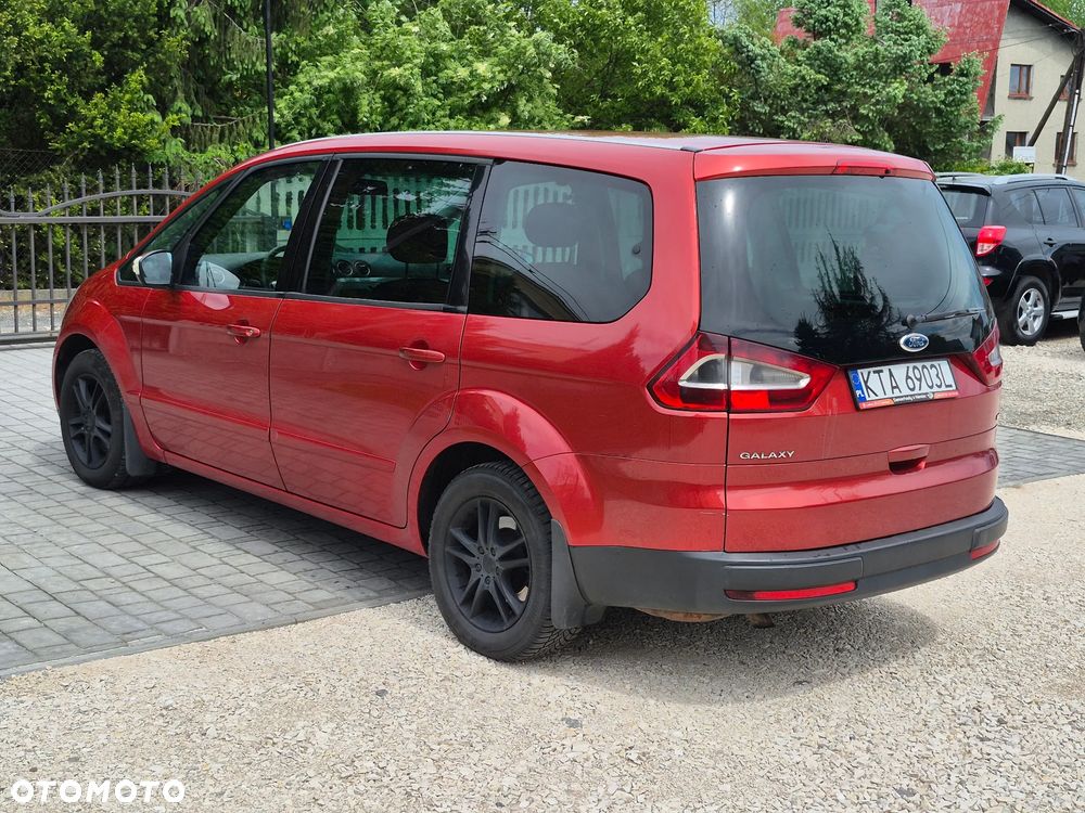 Ford Galaxy - 4