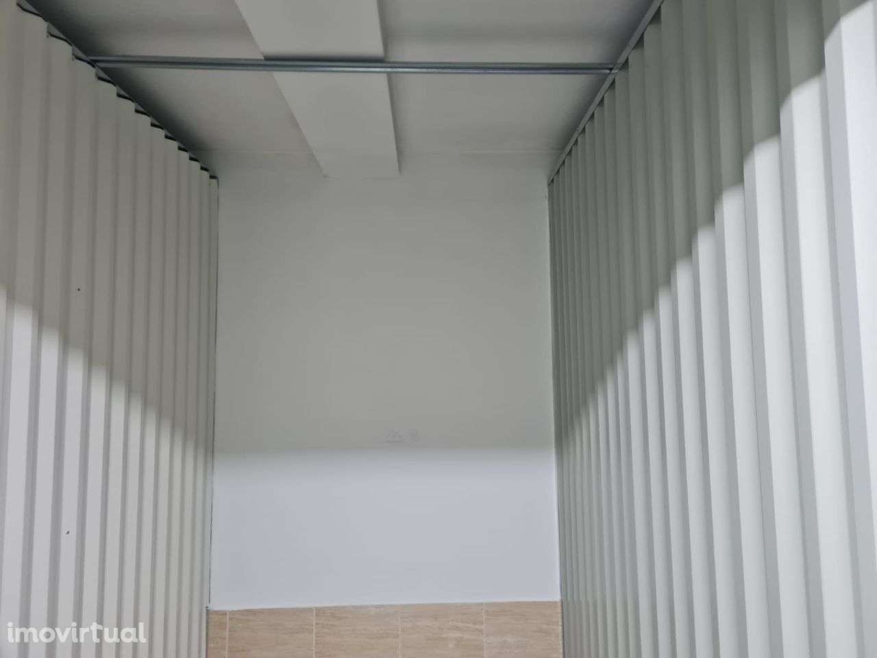 Garagem fechada - Grande imagem: 4/6