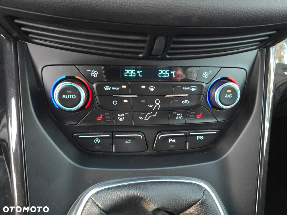 Ford Kuga - 20