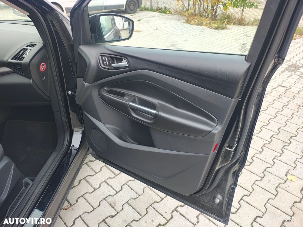 Ford Kuga 2.0 TDCi 4x4 Individual - 11