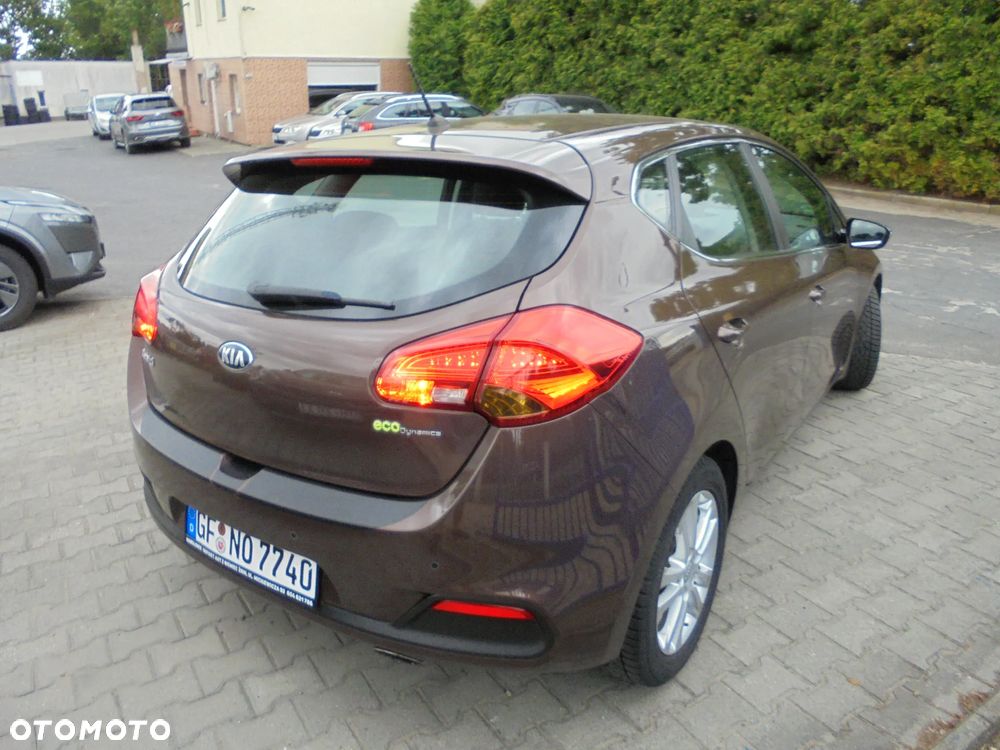 Kia Ceed 1.6 GDI Edition 7 - 4