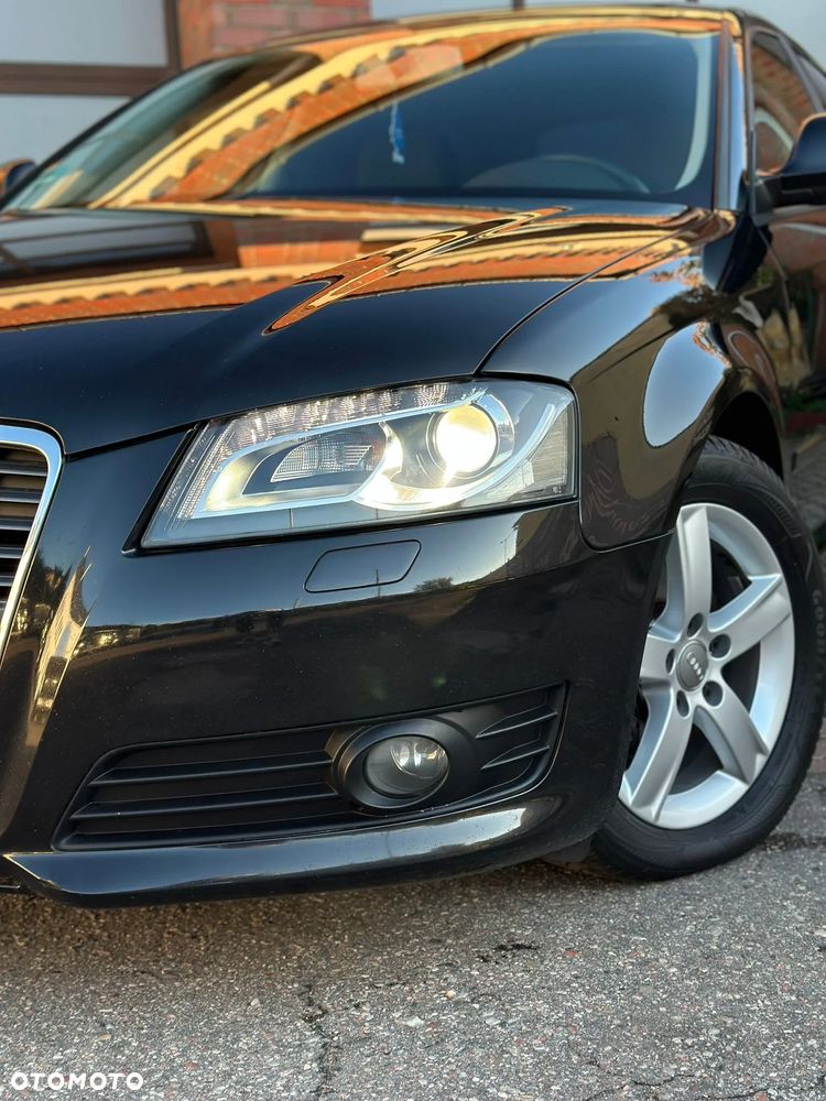 Audi A3 Sportback - 3