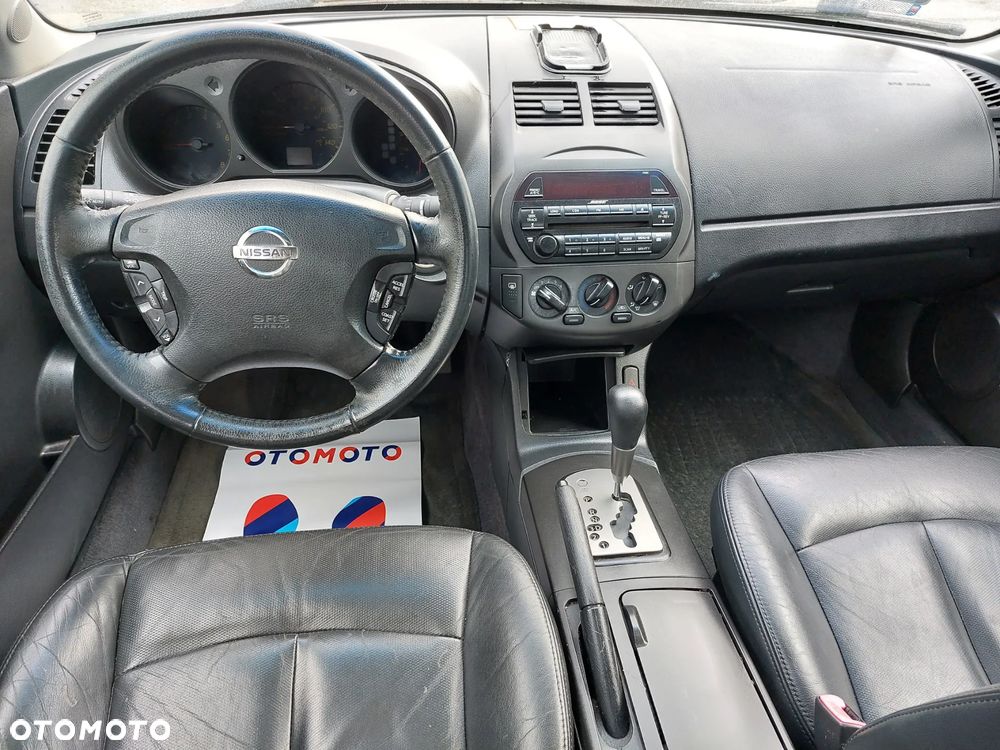 Nissan Altima - 7