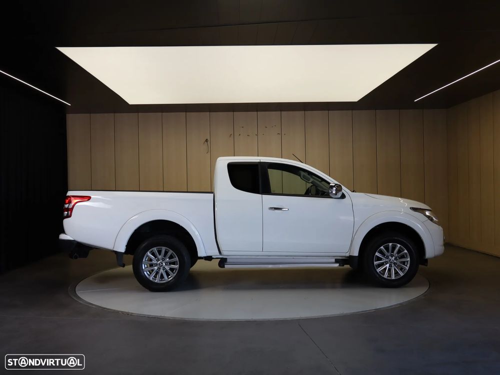 Mitsubishi L200 2.4 DI-D Club Intense Strakar 4WD - 7