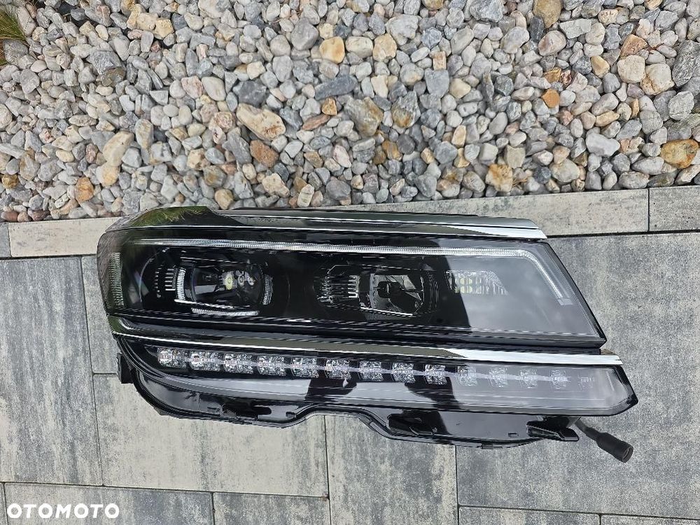 VW TIGUAN 2 II 5NN ALLSPACE Lampa prawa przód Full Led Dynamic 5NN941082C - 6