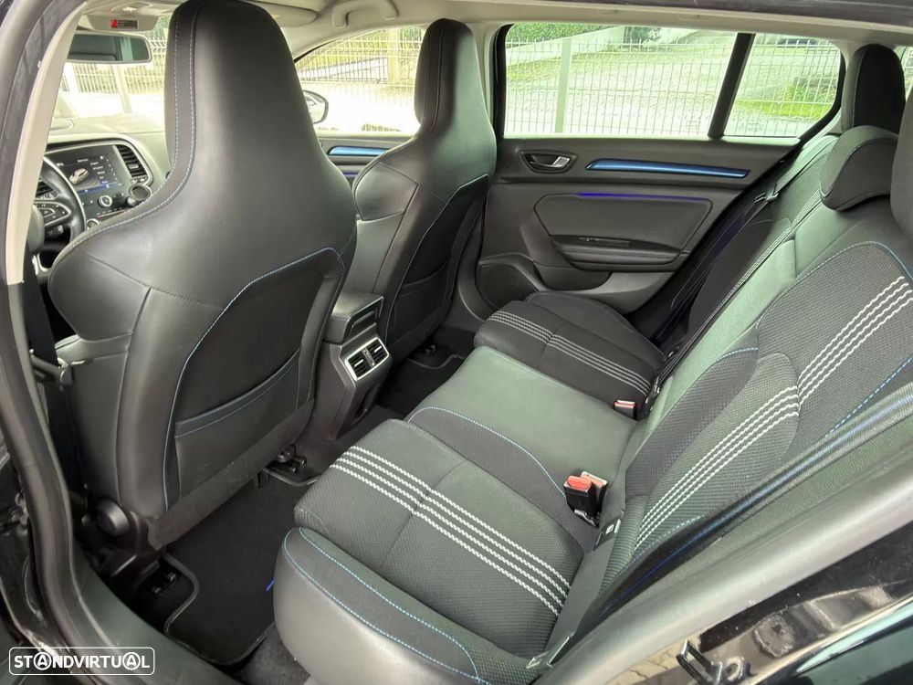 Renault Mégane 1.5 Blue dCi GT Line - 22