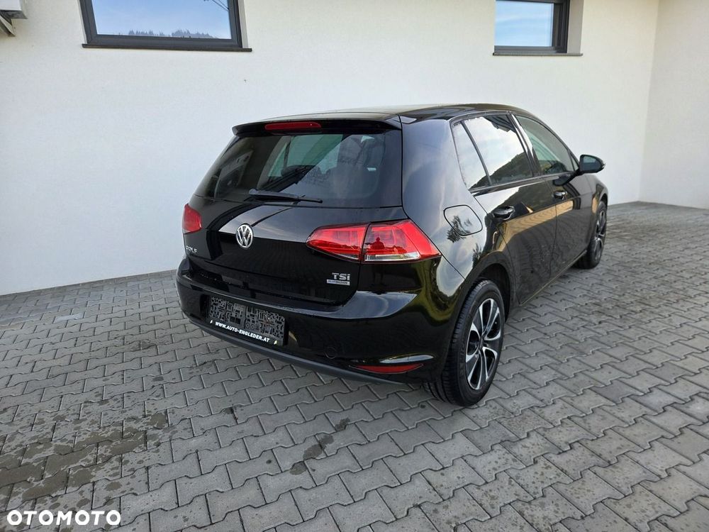 Volkswagen Golf - 3