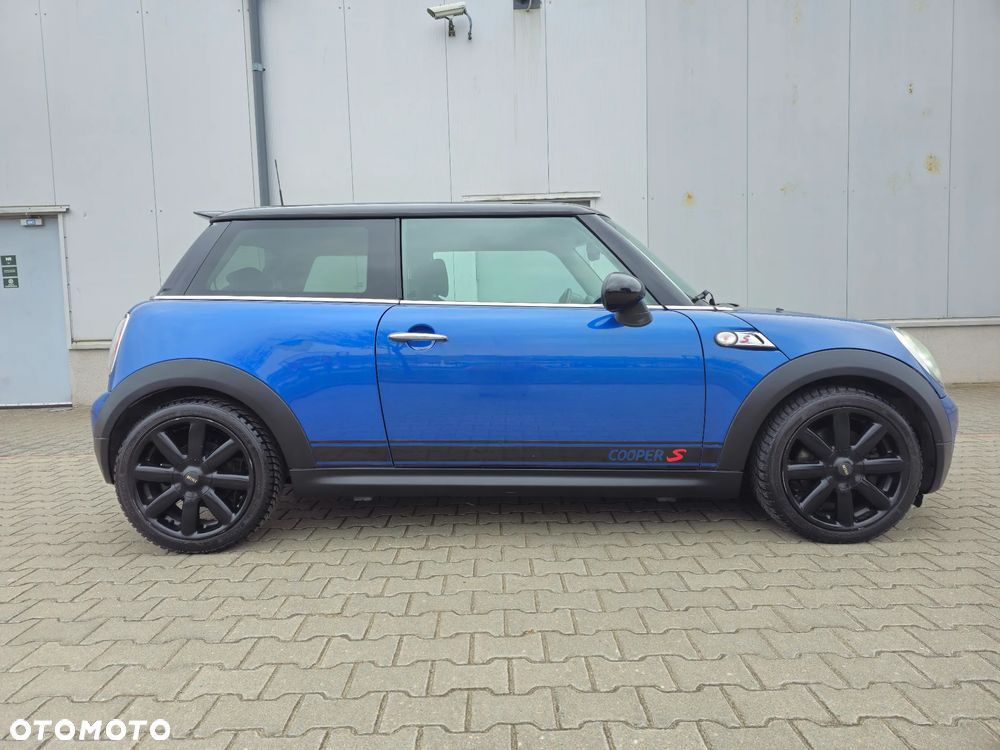 MINI Cooper S Standard - 4