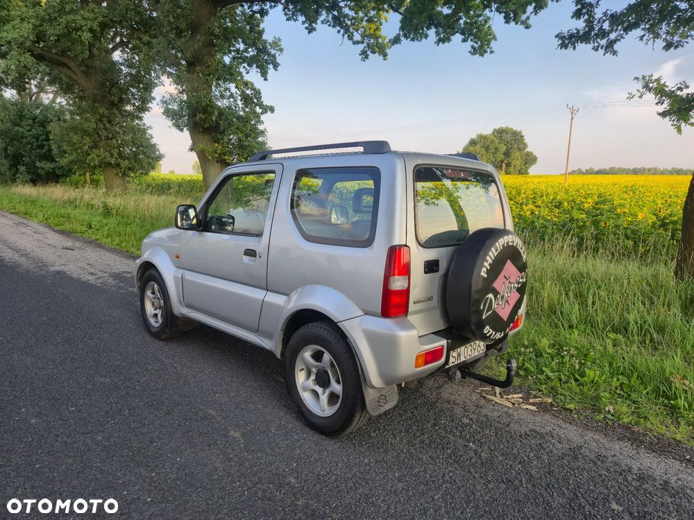 Suzuki Jimny - 23