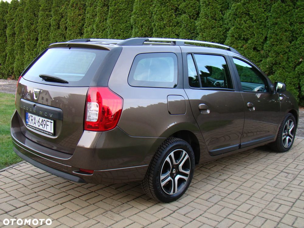 Dacia Logan 0.9 TCE SL Celebration - 11