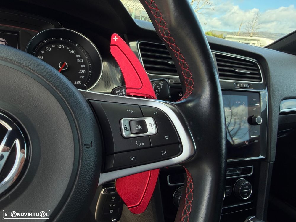 VW Golf GTI BlueMotion DSG - 27