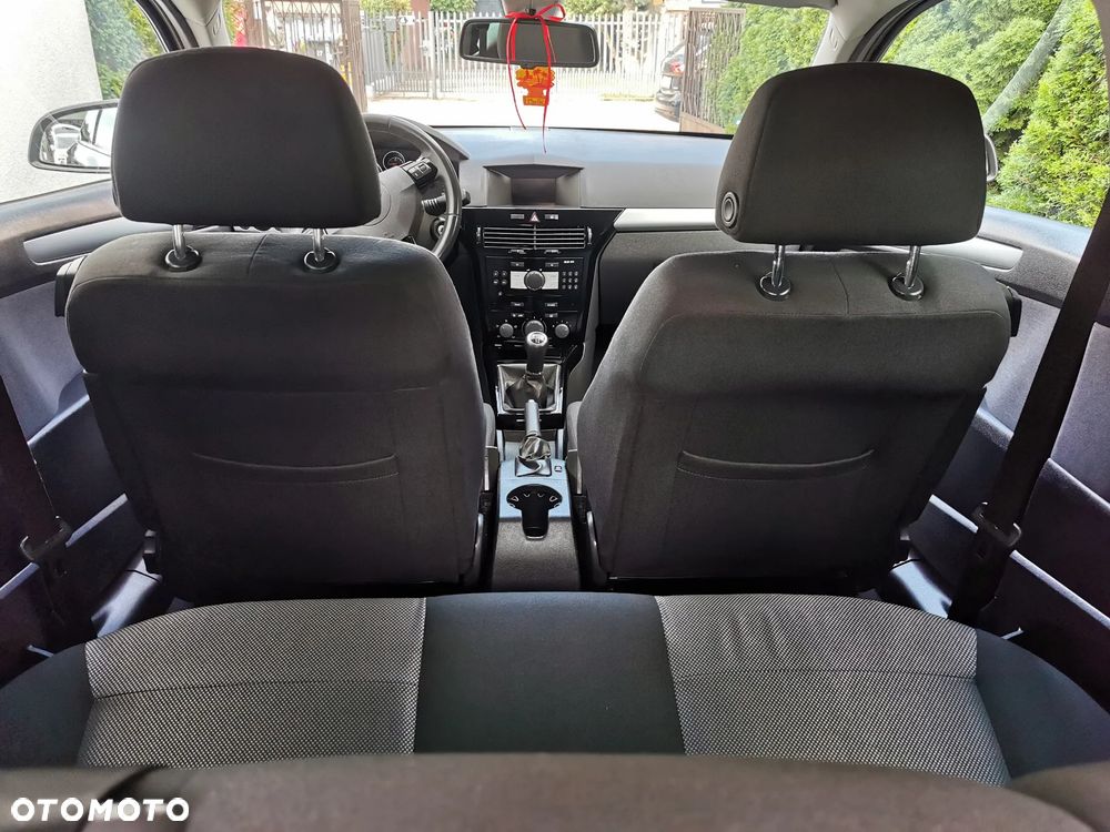 Opel Astra 1.4 Edition 111 Jahre - 14