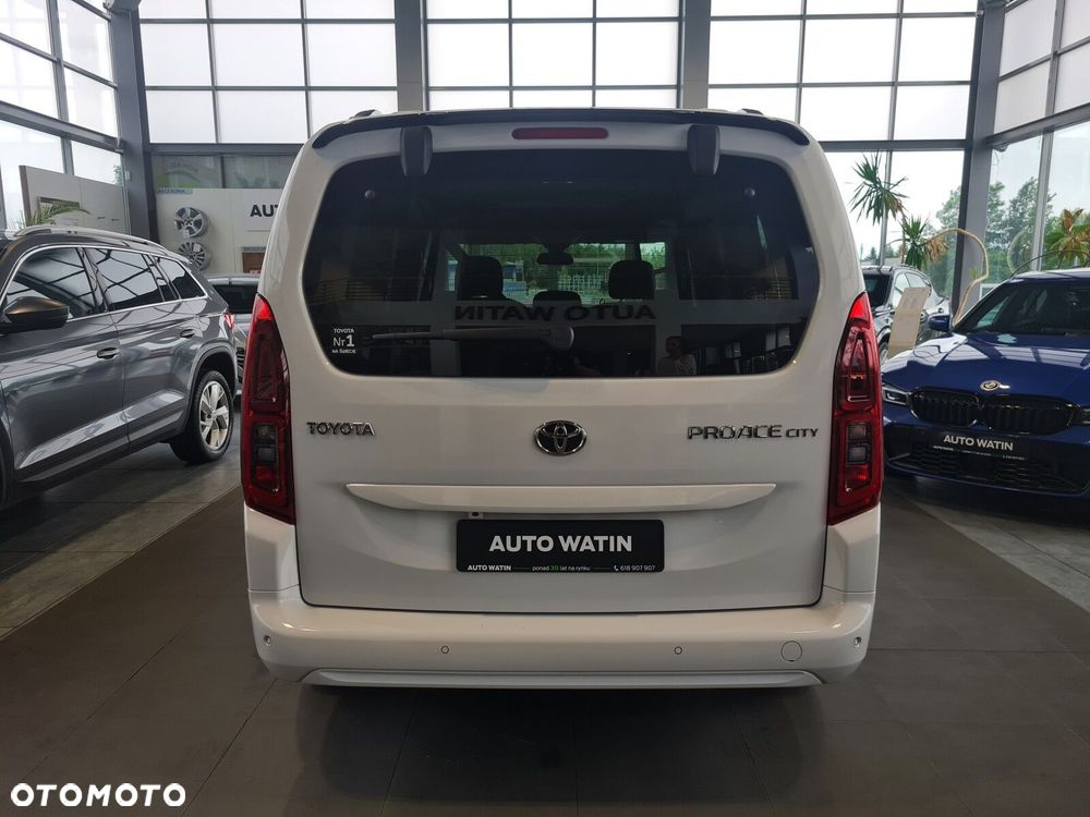 Toyota Proace City Verso Long 1.2 D-4T Family - 10